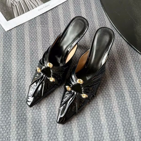 Chaussures de créateurs Tricoter les pantoufles Mules Slides Talons Sandales Slip on Sobre sur les chaussures de luxe de luxe pour femmes High Factory Footwear avec boîte