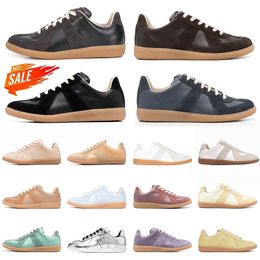 Chaussures de créateurs Maisons Margiela Replicaing Mm6 Cut Out Casual Chaussures Maison Hommes Baskets Orange Zapatos Blanc Skate Chaussures de sport en plein air