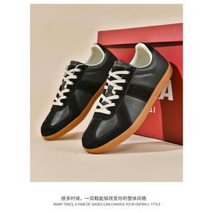 Chaussures de créateurs Maisons Margiela Chaussure Réplication Mm6 Casual Maison Chaussures Hommes Baskets Femmes Zapatos Chaussures De Course Skate Femmes Baskets Chaussures De Plein Air 270