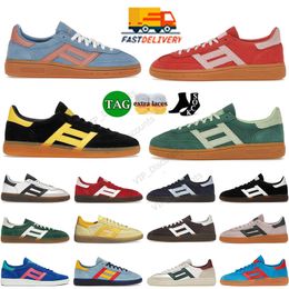 Chaussures de créateurs Gum marine clair rose clair bleu noir noir blanc shukyu marron jaune Munchen Mens hamburg handball sneakers speziaux femmes entraîneurs décontractés baskets sportifs