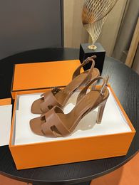 Chaussures de créateurs Sandales 10,5 cm Chaussures habillées en cuir véritable pour femmes été luxe bouts carrés sandales à talons aiguilles Oran Slingback fête chaussures de soirée