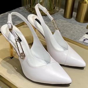 Designer Schoenen Sandalen Lijst Hoge Kwaliteit Draad Lege Catwalk Europa en Amerika Mode Decoratief Grote Maat 35-42