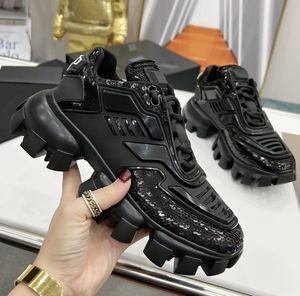 Designer schoenen sneaker en vrijetijdsschoenen stof rubber ademende laaggesneden heren en dames hardloopschoenen driehoek merk luxueuze EU 35-46