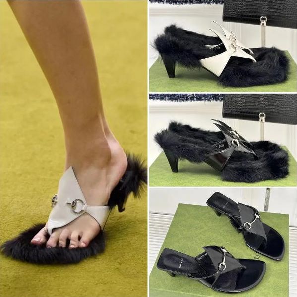 Chaussures de créateurs Thong Sandal Mode Femmes Talons hauts Pinch Pantoufles de luxe en cuir de veau de haute qualité sexy Horsebit Sandal Taille 35-41