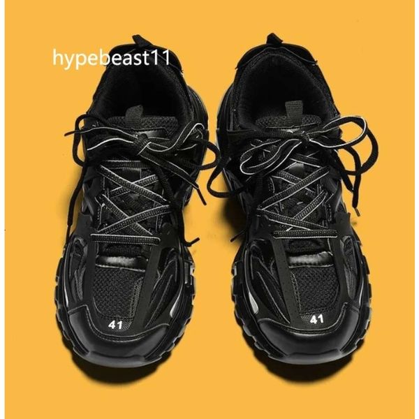 Chaussures de designer Track 3 3.0 3xl Paris hommes femmes Triple S chaussures décontractées chaussettes noires blanches Sneakers rétro 9 9.0 Tess.S.Chaussures de plate-forme imprimées en nylon en cuir Gomma