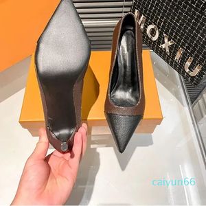 Chaussures de créateur femmes sandales à talons hauts de luxe en cuir pointe sandales sexy mode