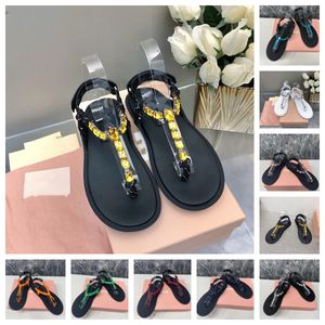 Zapatos de diseñador Sandalias de mujer Zapatillas de fondo plano Chanclas Sandalias de diamantes Sandalias de cuerda gruesa Sandalias planas de playa Suela negra Zapatos minimalistas Ocio Mujer