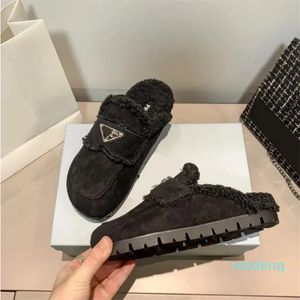 Designer -Shoes vrouwen warme wollen slipper sandalen gesloten teen shearling gevoerde suède slippers shearling gipper bruin zwart