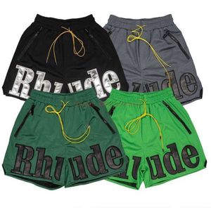 Diseñador de moda corta ropa casual pantalones cortos de playa Rhude malla patchwork letras bordadas para hombre verano transpirable baloncesto multi bolsillo pantalones cortos populares 854