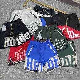 Designer Korte Fi Casual Kleding Strandshorts Hoge Versi Rhude Letter Geborduurd Mesh Bijgesneden Regenboog Heren Dames Sanitaire Broek Anti Amer R1Cp #