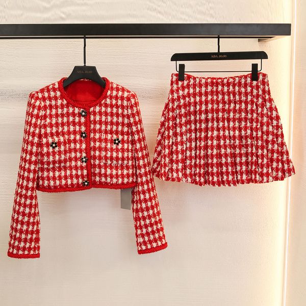 Conjunto de falda corta de diseñador, cuello redondo a cuadros de pájaro rojo y blanco, chaqueta tipo cárdigan con botones de manga larga, falda plisada de mujer, conjunto dulce