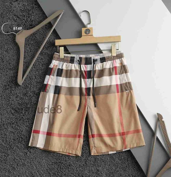 Diseñador Shorts Hombres Moda de verano Casual Swimming Male Streetwear Letters Board Pantalones de playa Impreso Hombres S Corto 04