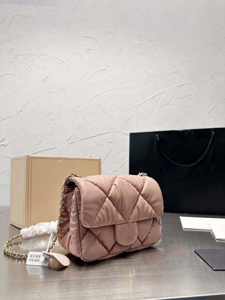 Sac à bandoulière design sac à bandoulière design détails parfaits de l'épaule et du dos sac à bulles brodé losange à la mode et polyvalent