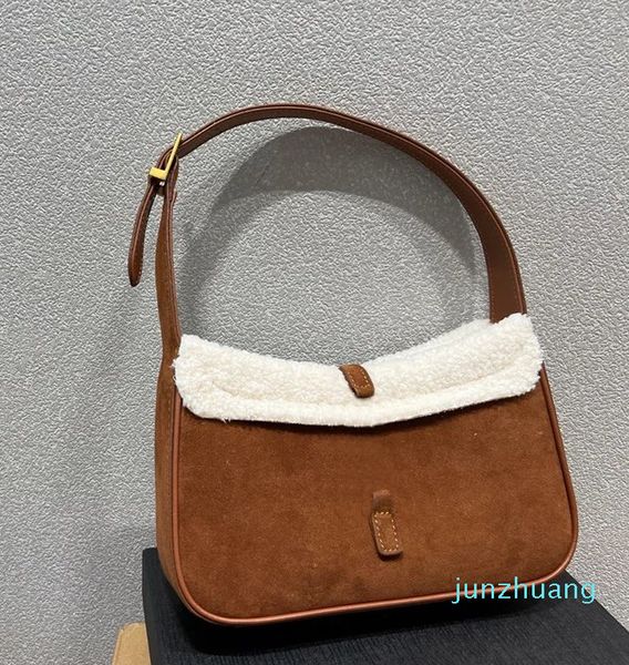 Designer -Sac à bandoulière pour femme Pack de poitrine Portefeuilles sous les bras Lady Petits sacs fourre-tout Chaînes Sacs à main HOBO Sac à main Crossbody Très doux et à la mode