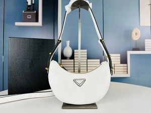 Designer schoudertas voor vrouwen modeketen casual crossbody tassen bedekken magnetische cross body dames mini -tas