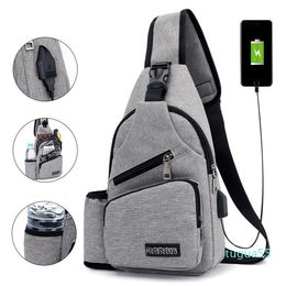 Designer Schoudertassen Grote Capaciteit Borst Tas Casual Crossbody Mens Reizen USB Opladen Anti-diefstal Packs Sling Messenger