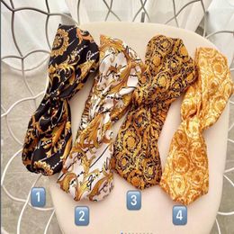 Designer Soie Bandeaux 2022 Nouvelle Arrivée Luxe Femmes Filles Or Jaune Fleurs Bandes De Cheveux Écharpe Accessoires De Cheveux Cadeaux Headwraps 260D