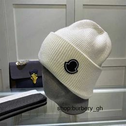 Diseñador Skull Caps Moda Transpirable Cálido Cashmere Beanie Cap Buena Textura Sombrero para Hombre Mujer 5 Colores Monclair de alta calidad 1 SPJD