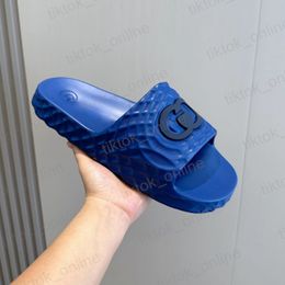 Designer glisse artisanaux décontractés hommes non glissés entrelacer G Plate-forme en mousse de sandale ganters de caoutchoucs Femmes Summer Beach Sliders Spareproof 35-45