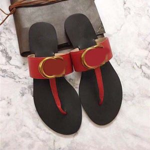 Designer Slides Designer Sandalen Leer Designer schoenen slippers Zwart Wit Rode Letter Buckle Sandaal Designer Slippers Women Fashion Beach Comfortabel SH037