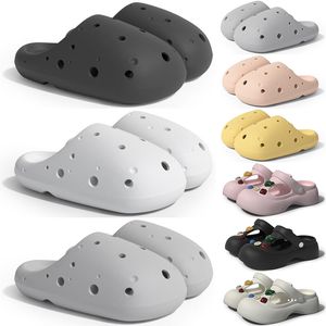 Livraison gratuite Designer Slides Sandal P2 Sliders Sliders pour hommes Femmes Sandales GAI Pantoufle Mules Hommes Femmes Pantoufles Formateurs Tongs Sandles Color43