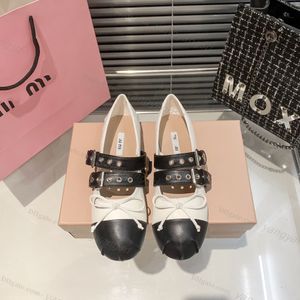 Zapatos deslizantes de diseñador Bailarinas de cuero de napa de lujo tacones de encaje de cuero genuino con hebilla cintas extraíbles sandalias de moda para mujer zapatos de vestir de baile al por mayor