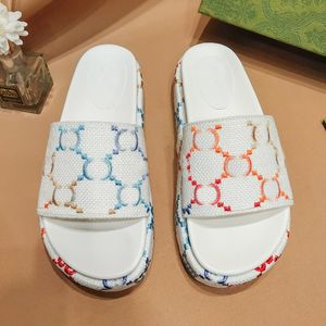 Designer Slides Slippers Platform Sandaal Men Women Fashion Sandals Rubber Borduurglaasjes Hoge hak Embroide Slipper