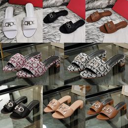 Designer slides Dames luxe vismond open teen strass gesp pantoffels middenhak 100% echt leer EU35-44 mode veelzijdige zomersandalen