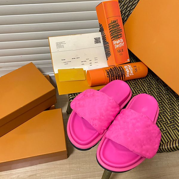 Designer Diapositives Femmes Pantoufles Sandales Piscine Oreiller Coton Tissu Paille Sliders Plat Confort Mules Rembourré Sangle Avant Chaussures De Plage D'été