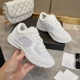 Diseñador Diapositivas Mujeres Zapatillas de deporte Diseñador para mujer Zapatos para hombre Abeja Bajo Zapato casual Deportes Entrenadores Serpiente Tigre Bordado Blanco Verde