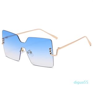 Designer Slim lunettes de soleil carrées à la mode femmes crème solaire polyvalent tempérament étranger polarisé UV preuve forte lumière Ultra