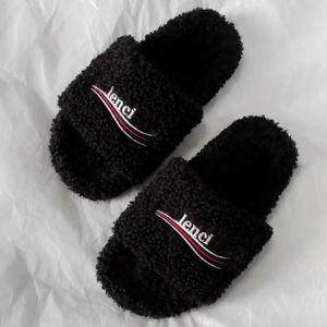 Designer de luxe sandale moelleux pantoufles broder femmes maison tazz toboggan ours en peluche tazz pantoufle chaude mule plate fourrure maison chaussures décontractées hommes hiver extérieur curseurs mocassins