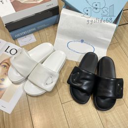 Diseñador de zapatillas de playa para mujer deslizadores bordados sandalias zapatillas casa diapositiva plana mula algodón chanclas verano suela de goma