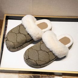 Designer Slipper Sandal glissades Nouvelles pantoufles en peluche de famille femme femme épaisse semelle bande Matsutake Half Drag Cotton
