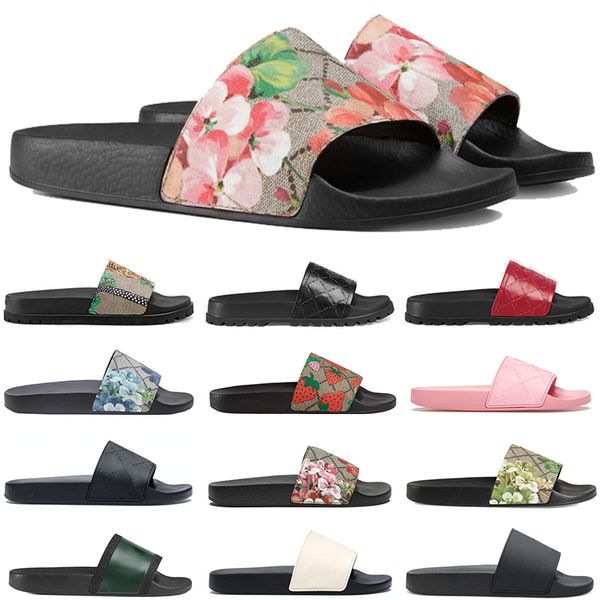 Designer Slipper Femmes Caoutchouc Blooms Floral Slide Sandale Caoutchouc Plage Pantoufles D'été Plat Semelle Épaisse Salle De Bain Maison Chaussures Plate-Forme Hommes Pantoufles Sandale