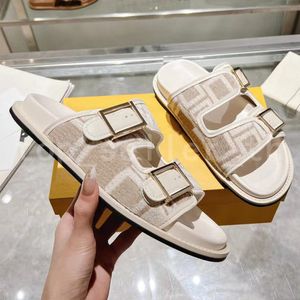 Designer Slipper Women Sandal Tissu Band Slides FF Mules Metal Budle Sandales Brown Beige Blanc Primers à imprimé blanc