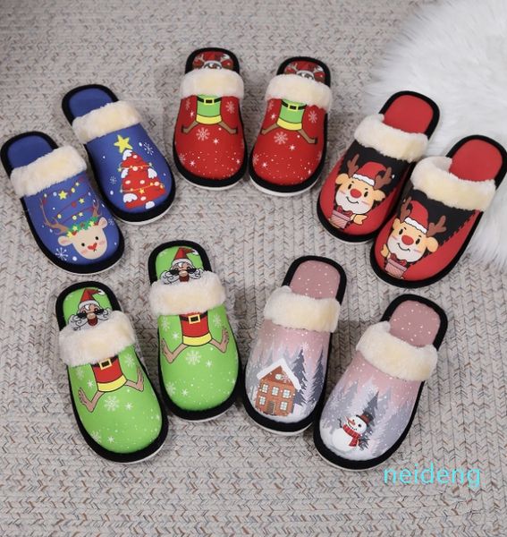 Zapatillas de diseñador estilo navideño zapatilla de invierno mullidas zapatos suaves para el hogar para interior femenino al aire libre unisex algodón de dibujos animados