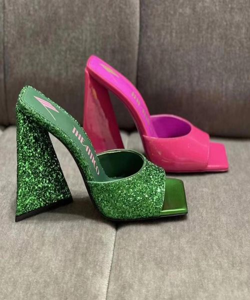 Zapatillas de diseño decoración de diamantes de moda sandalias de tacón para mujer tacones triangulares tacones de tacones zapatillas de gran tamaño 359370012