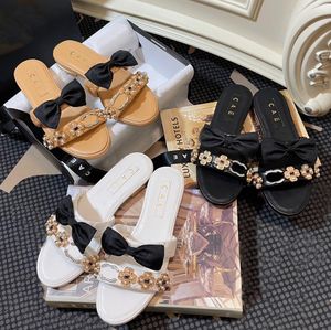 Designer slippers voor vrouwen charmante luxe logo bowtie pearl slippers zomer mode charme casual Bohemian Boheemse stijl