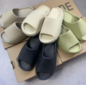 Designer slippers man slipper sandalen glijden dames sandaal pantoufle witte hars pure okerkleurige botschuim loper heren dames dames schuif eva glidersrunner klog root schoenen 36-46