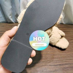 Slippers de créateurs Mao 2024 Nouveau fond plat Hot Search Lightweight Outdoor Wearable Sheep Cake i3ne