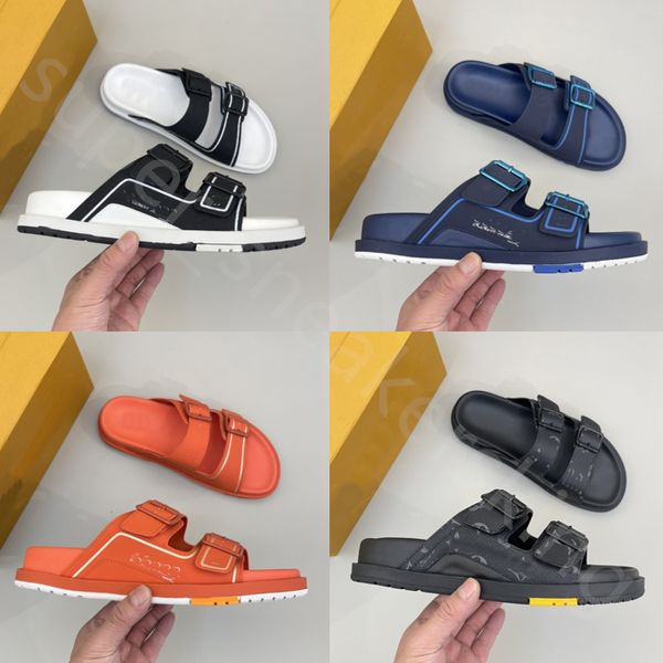 Zapatillas de diseñador Sandalias de cuero para hombre Mulas Diapositivas con estilo fresco 2 correas con hebillas doradas ajustadas Zapatilla de verano con tamaño de caja 38-46