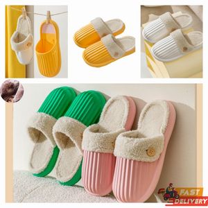 Designer Slippers Heren Damesmode Klassieke strandschoenen Heren slijtplekken Leer Rubber Platte bloemenbloem Sliders comfort GAI damessandalen Hete verkoop