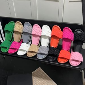 Designer Slippers Zwembad Kussen Comfort Slides Vrouwen Mule Sandaal Platform Suède Gewatteerde Gladde Geruite Rubberen Slipper Met Doos