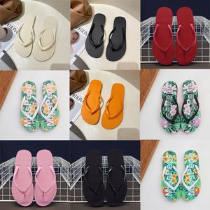 Designer Slippers Sandalen Mode Outdoor Platform Schoenen Klassieke Geknepen Strandschoenen Alfabet Print Slippers Zomer Platte Casual Schoenen GAI-49