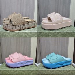 Zapatillas de diseñador Sandalias Plataforma Zapatos para hombres y mujeres Suela gruesa de goma Presentación de diapositivas Moda Sandalias y pantuflas de estilo fácil de usar 35-45 con caja y bolsa para el polvo