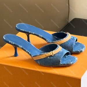 Designer Slippers Chaussures pour femmes sandals mode denim imprimé patchwork Cowhide chaton talon mocassins 35-41 6cm de nouveauté à talons hauts pantoufle