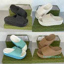 Zapatillas de diseñador Sandalias de plataforma para mujer Zapatos Sandalias de espuma Toboganes de playa Zapatilla de mujer Zapatilla de goma Zapatos de playa de moda Tobogán de fondo grueso