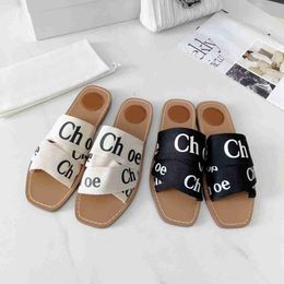 Designer slippers dames slippers mode luxe bloemen slippers lederen rubber platte sandalen zomer slippers