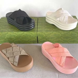 Pantoufles de créateurs Femmes Plate-forme Sandales de mode Semelles épaisses Chaussures à sangle croisée 6 cm Taille de talon haut 35-45 avec boîte NO458